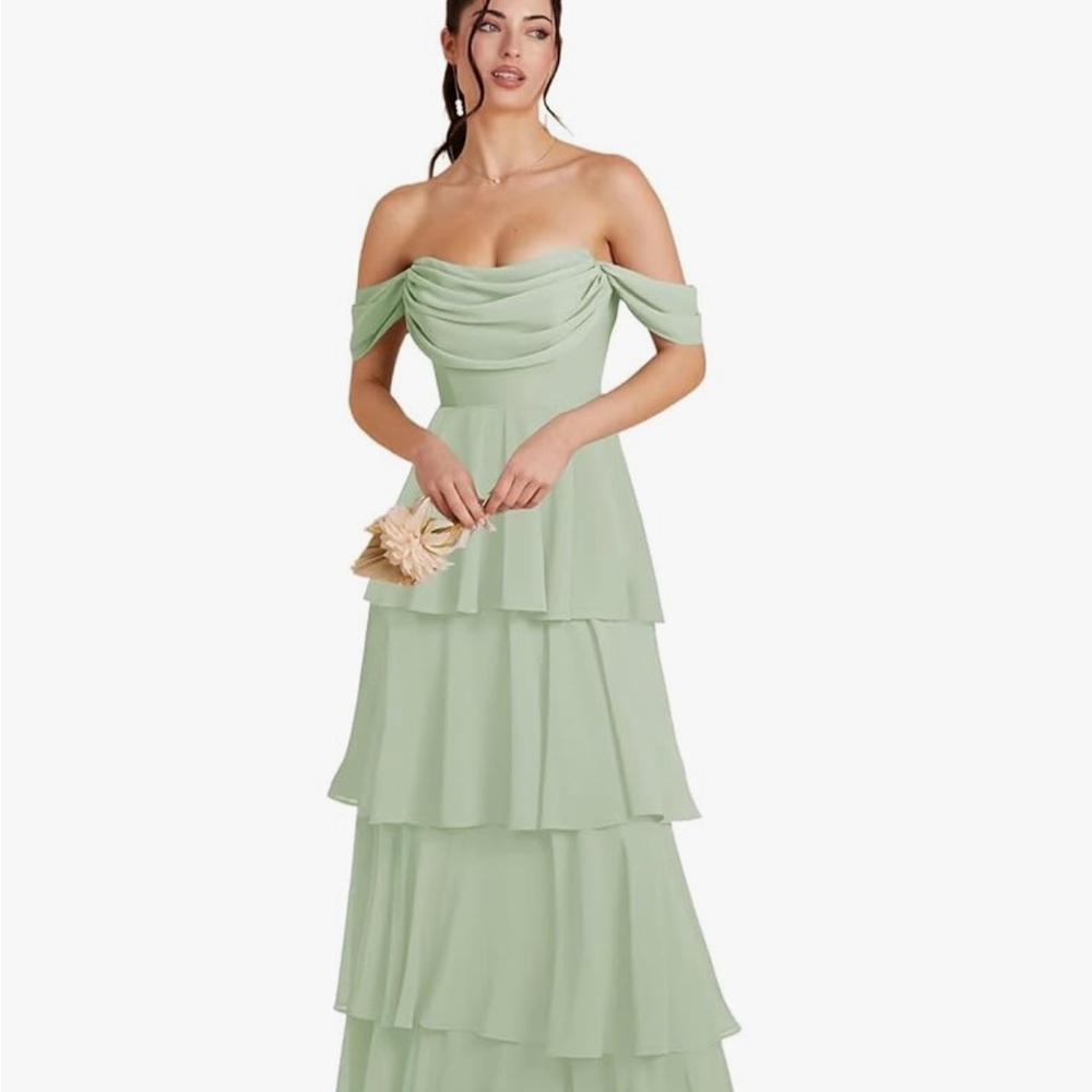 Elegant Green Off-Shoulder Tiered Dress